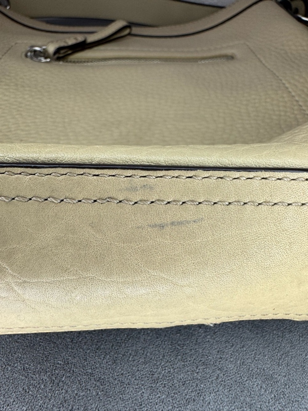 Coach Legacy Swingpack Crossbody Bag Pebbled Leather Beige Tan F12319 - Picture 10 of 14